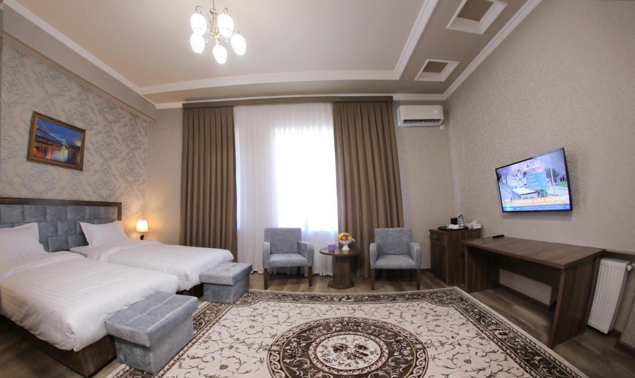ARK BILLUR HALAL Hotel Tasjkent Buitenkant foto