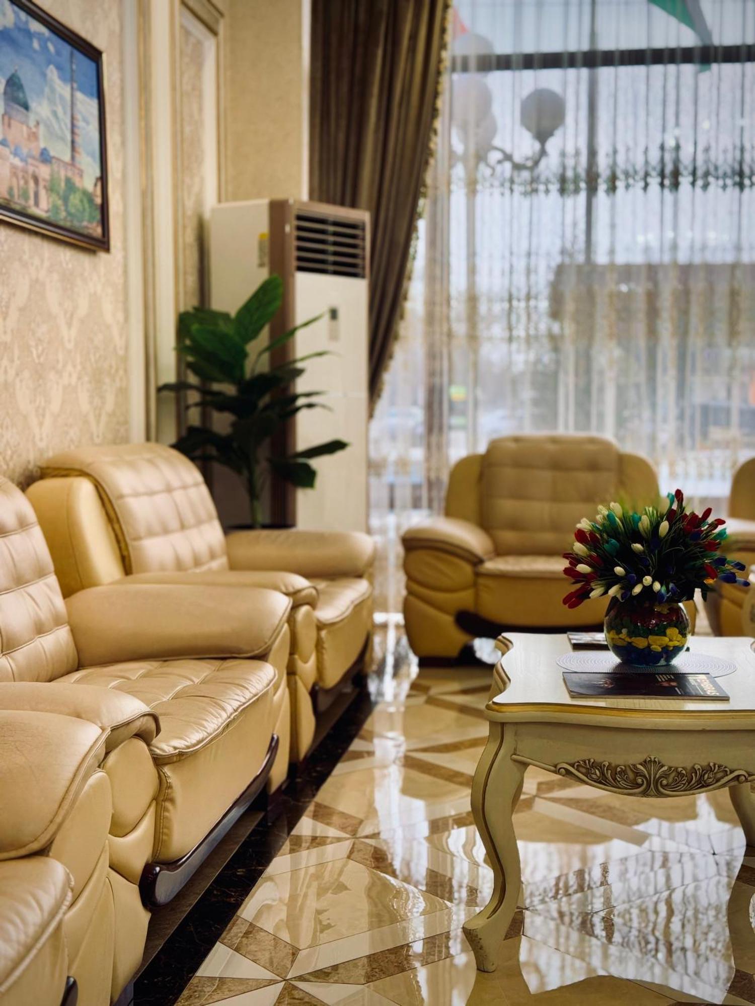 ARK BILLUR HALAL Hotel Tasjkent Buitenkant foto