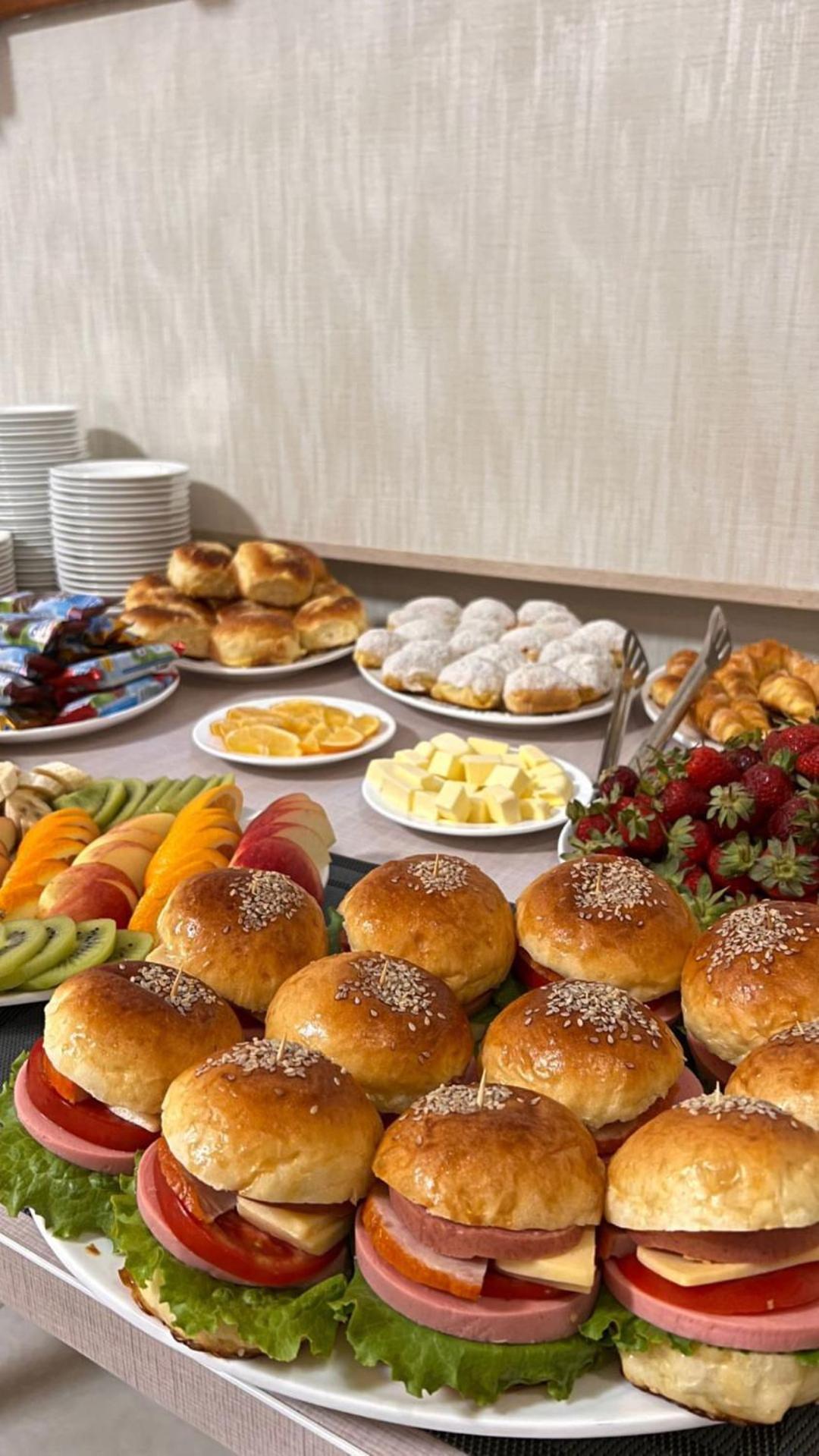ARK BILLUR HALAL Hotel Tasjkent Buitenkant foto