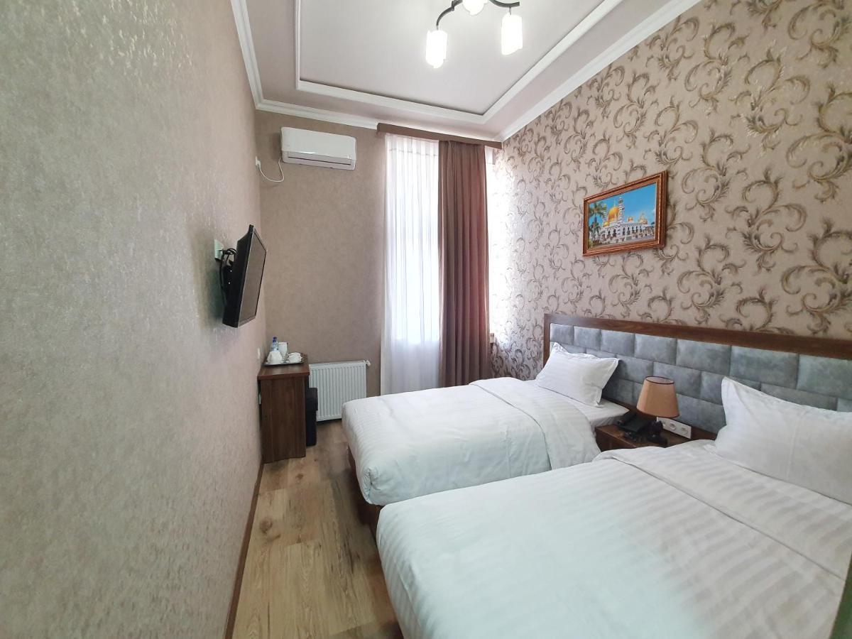 ARK BILLUR HALAL Hotel Tasjkent Kamer foto